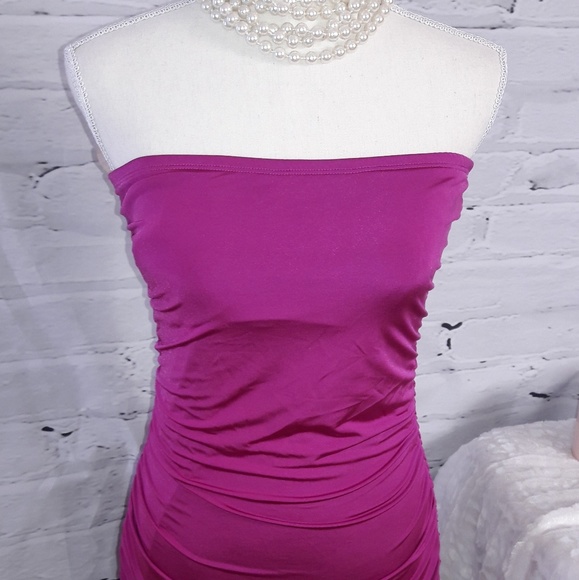 💙Speechless magenta strapless dress - Picture 2 of 6